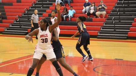 Lady Bears Wallop Eunice in Conference Opener